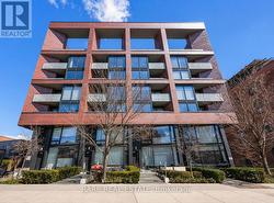 610 - 383 SORAUREN AVENUE Toronto, ON M6R 0A4