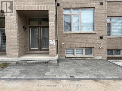 2745 PETER MATTHEWS DRIVE  Pickering, ON L1X 0M3