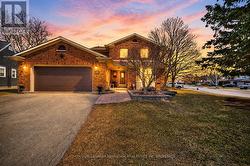 28 DIXON CRESCENT Welland (N. Welland), ON L3C 6P4