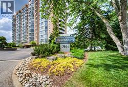 265 WESTCOURT Place Unit# 505  Waterloo, ON N2L 6E4