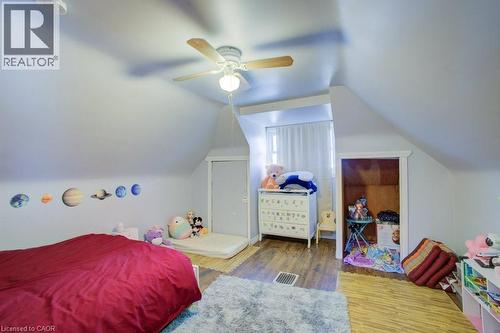 34 Barons Avenue S, Hamilton, ON - Indoor Photo Showing Bedroom