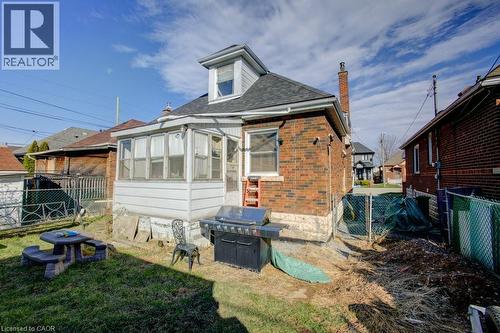 34 Barons Avenue S, Hamilton, ON - Outdoor