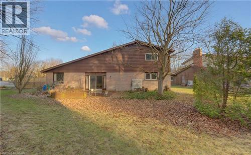 Back of property featuring a yard - 190 Silvercrest Drive, Waterloo, ON - Outdoor