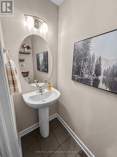 41 Ambrosia Path, St. Thomas, ON - Indoor Photo Showing Bathroom