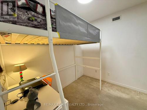 712 - 350 Red Maple Road, Richmond Hill, ON - Indoor