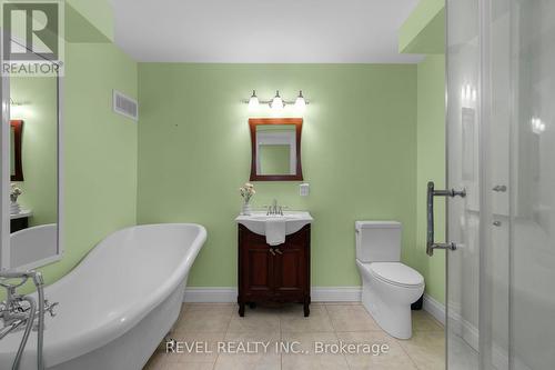 77 Marsellus Drive, Barrie, ON - Indoor Photo Showing Bathroom