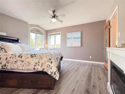 110 Fraser Crescent, Brandon, MB - Indoor Photo Showing Bedroom