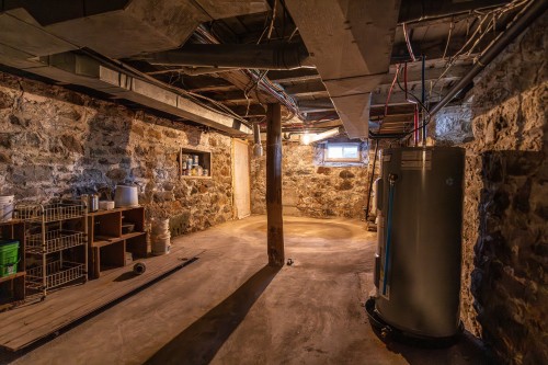 Basement - 259 Ch. Draper, Sutton, QC - Indoor Photo Showing Basement