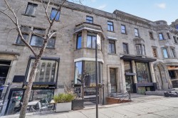1490 Rue Sherbrooke O.  Montréal (Ville-Marie), QC H3G 1L3