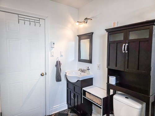 Bathroom - 310 Rue Mary, Lachute, QC - Indoor Photo Showing Bathroom
