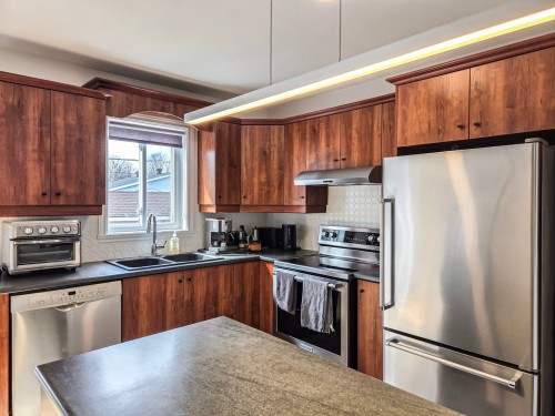 Kitchen - 310 Rue Mary, Lachute, QC - Indoor Photo Showing Kitchen With Double Sink