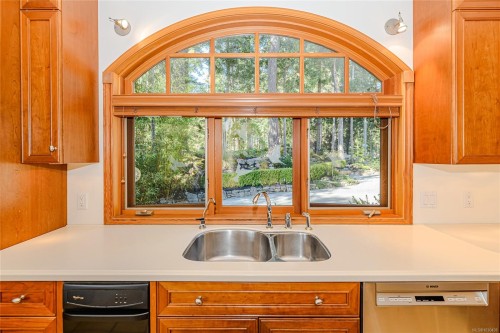 119 Quail Cres, Salt Spring, BC 