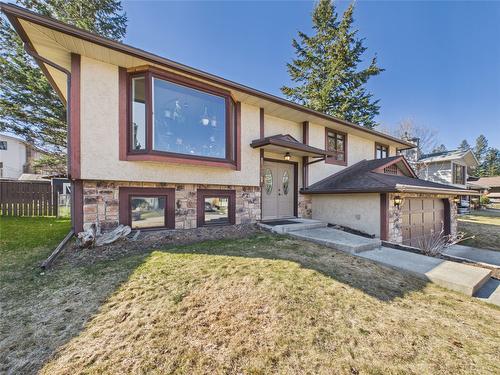 1321 16Th Street, Cranbrook, BC - Outdoor