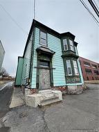 206 Wentworth ST Saint John, NB E2L 2T3