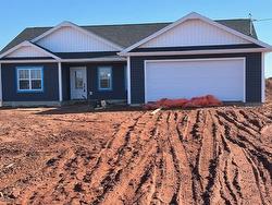 43 MacDonald Road Glenfinnan, PE C1B 2Z9