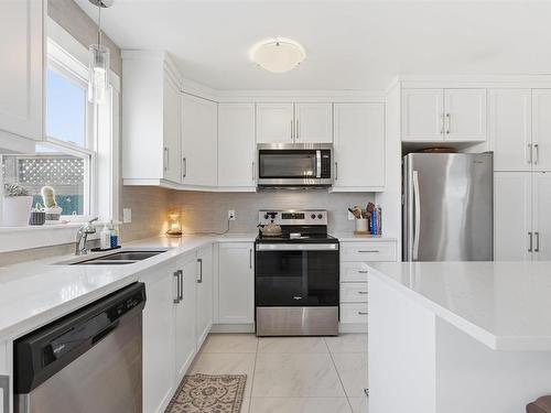 122 Onyx Crescent, Halifax, NS 