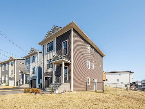 122 Onyx Crescent, Halifax, NS 
