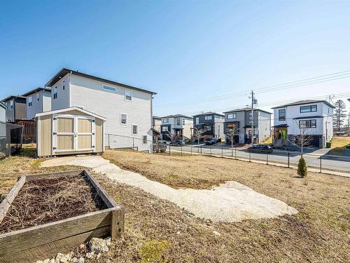 122 Onyx Crescent, Halifax, NS 