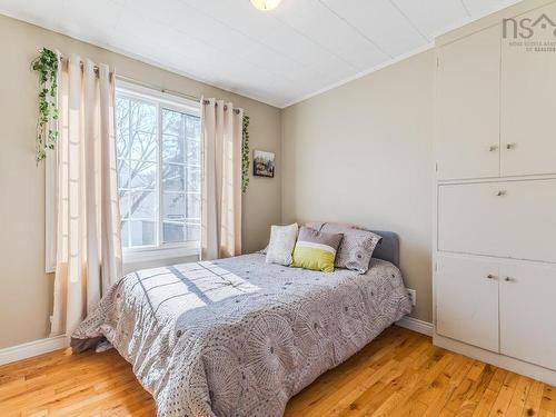 56 Regent Street, Amherst, NS 