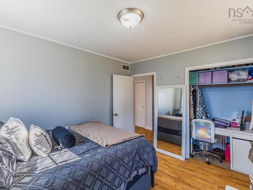 56 Regent Street, Amherst, NS 