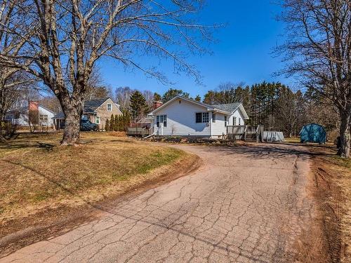 56 Regent Street, Amherst, NS 