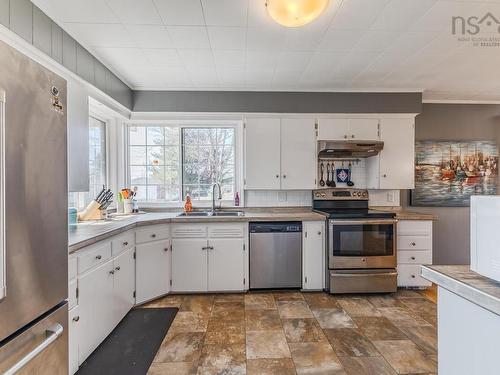 56 Regent Street, Amherst, NS 