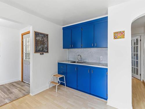 16 Cottage Road, Halifax, NS 