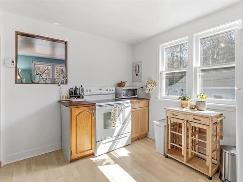 16 Cottage Road, Halifax, NS 