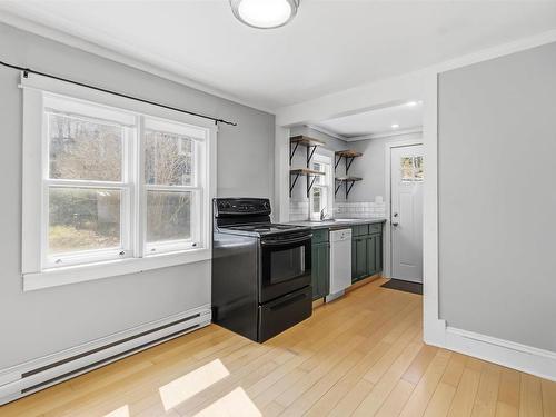 16 Cottage Road, Halifax, NS 