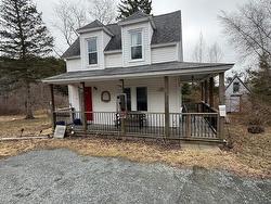 432 Aberdeen Road Bridgewater, NS B4V 2T2