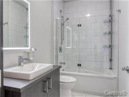 Salle de bains - 512-41 Rue Simon-Lussier, Blainville, QC - Indoor Photo Showing Bathroom