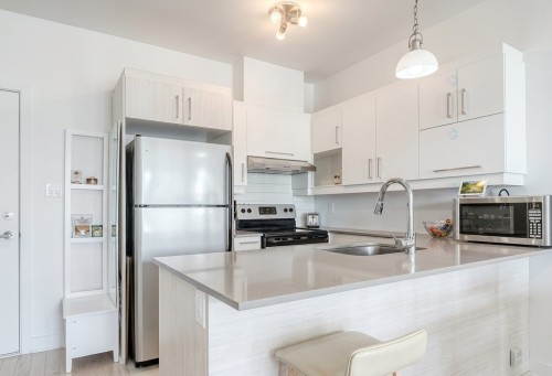 Cuisine - 512-41 Rue Simon-Lussier, Blainville, QC - Indoor Photo Showing Kitchen