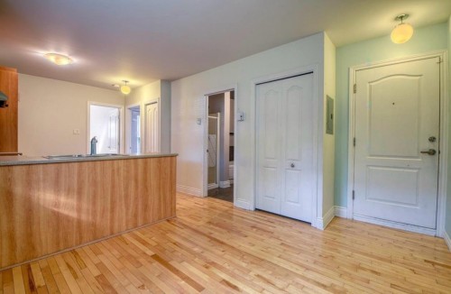 Salle à manger - 1-6770 Av. De Darlington, Montréal (Côte-Des-Neiges/Notre-Dame-De-Grâce), QC - Indoor Photo Showing Other Room