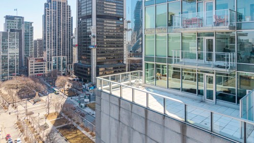 1102-495 Av. Viger O.  Montréal (Ville-Marie), QC H2Z 0B1