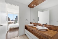 Salle de bains attenante à la CCP - 