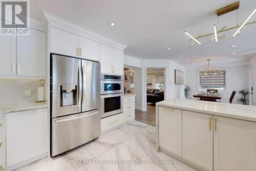 49 Sonley Drive, Whitby, ON - Indoor Photo Showing Kitchen