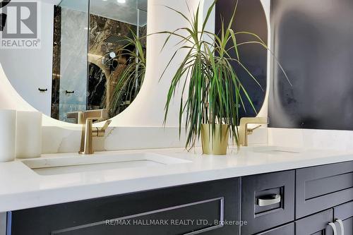 49 Sonley Drive, Whitby, ON - Indoor Photo Showing Bathroom