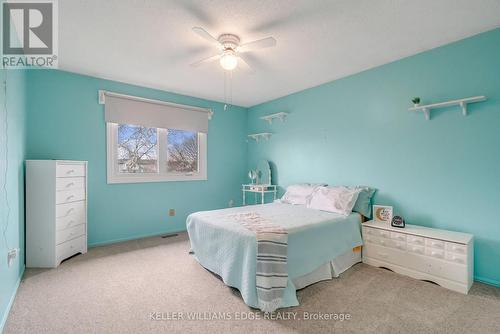 70 Strawberry Drive, Hamilton, ON - Indoor Photo Showing Bedroom