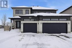 301 MOONLIGHT DRIVE  Russell, ON K4R 0L1