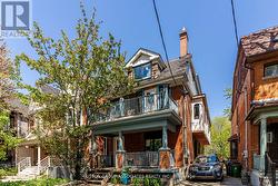 LOWER - 233 ALBANY AVENUE Toronto, ON M5R 3C7