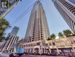 2812 - 763 BAY STREET Toronto, ON M5G 2R3
