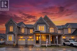 4 HICKLING LANE Ajax, ON L1T 0N6