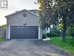 185 BLACKFOOT TRAIL S Mississauga, ON L5R 2G5