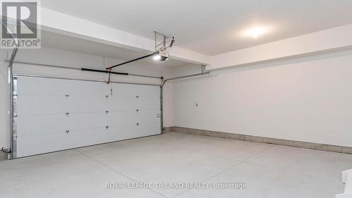 Double Car Garage - 95 Styles Drive, St. Thomas, ON - Indoor Photo Showing Garage