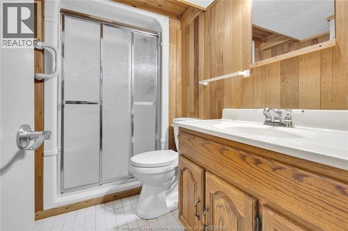3980 Myrtle, Windsor, ON - Indoor Photo Showing Bathroom