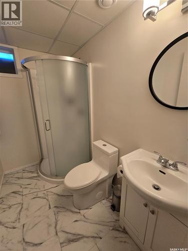 208 Clinton Place, Swift Current, SK 