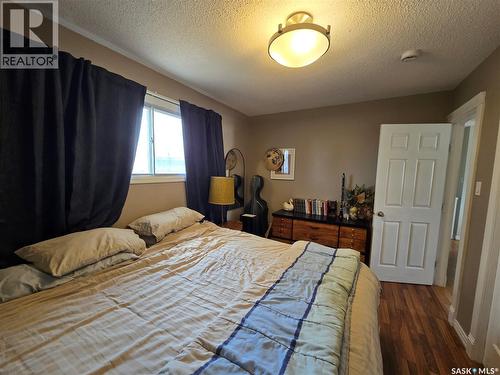 208 Clinton Place, Swift Current, SK 