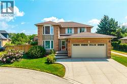 10 SHADOWDALE Drive  Stoney Creek, ON L8E 5E7