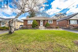 45 ANDREW AVENUE  Toronto, ON M1M 3H1