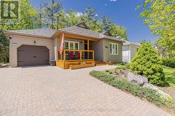 35 PINERIDGE GATE Gravenhurst (Muskoka (S)), ON P1P 1Y4
